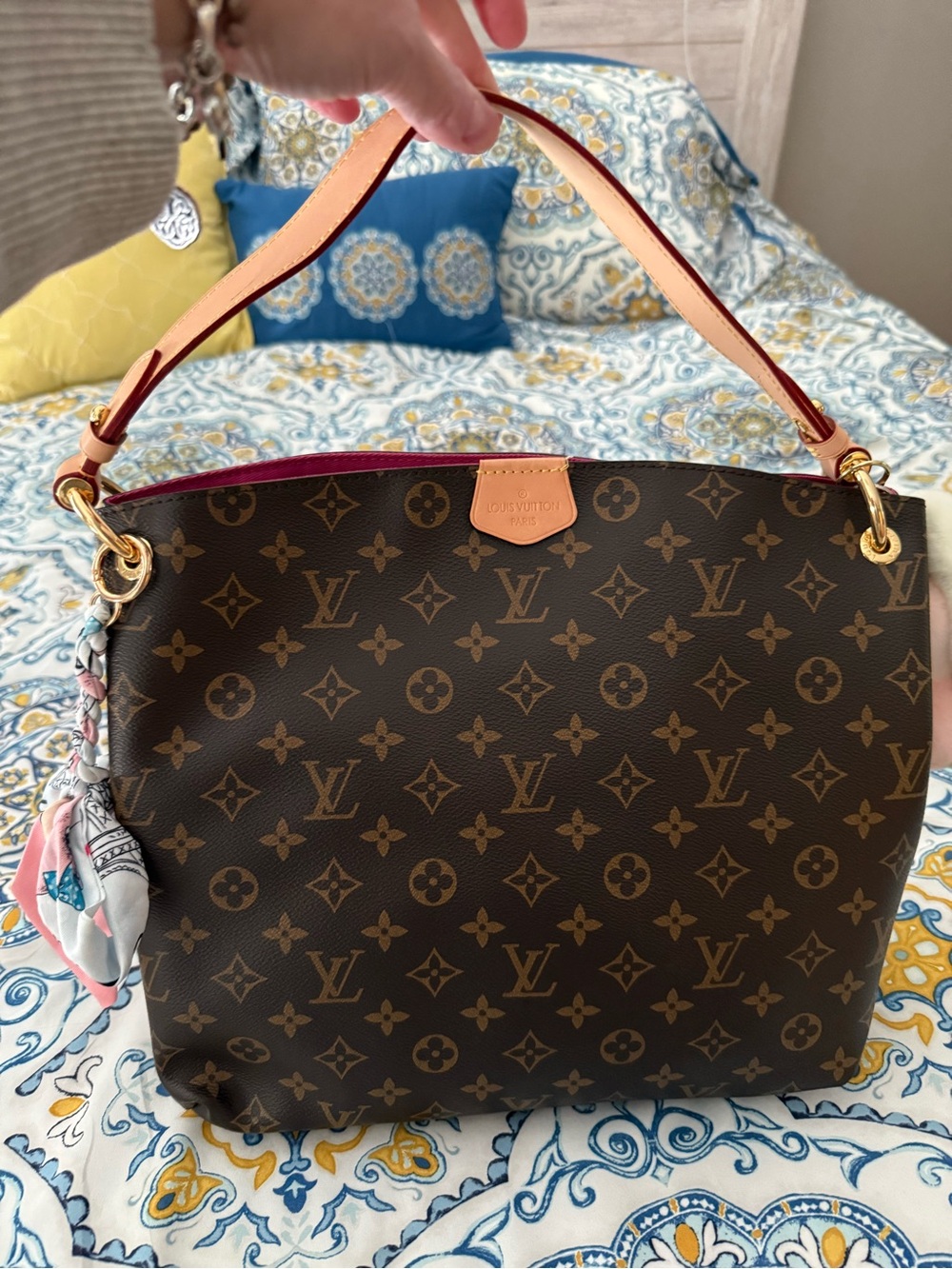 Shoulder bag